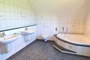Einziehen und Wohlfühlen - Einfamilienhaus mit tollem Weitblick  – Die vollständige Adresse der Immobilie erhältst du vom Anbieter., 57567 Daaden – Vorschaubild 14