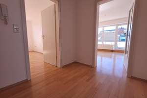 Großzügige Dachgeschosswohnung in begehrter Pfuhler Lage – 89233 Neu-Ulm – Vorschaubild 6