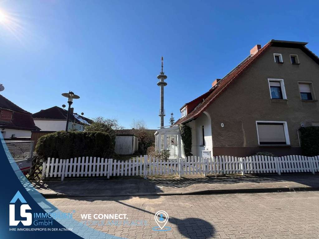 Immobilie in Perleberg - Ruhig gelegene Doppelhaushälfte mit Grundstück mitten in Perleberg - Bild 1