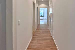 Schöne 2,5-Zimmer-Altbauwohnung mit kleiner Wohnküche in Neuhausen! – Volkartstraße 38, 80636 Dom Pedro, München – Vorschaubild 13