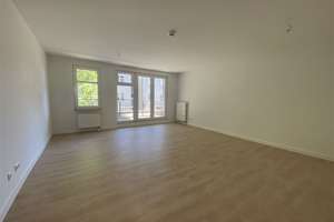 Erfurt* Karree am Südpark* renovierte große 1 Zimmer-Wohnung mit Balkon* sep. Küche* Wannenbad* – Otto-Knöpfer-Strasse 6, 99096 Daberstedt, Erfurt – Vorschaubild 4