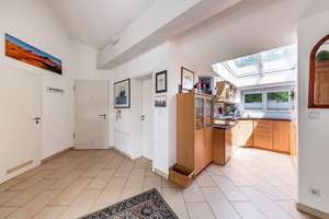 Lichtdurchflutete 3-Zimmer-Dachgeschosswohnung mit Weitblick am Killesberg - provisionsfrei – Die vollständige Adresse der Immobilie erhältst du vom Anbieter., 70192 Killesberg, Stuttgart – Vorschaubild 11