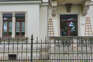 Property thumbnail 2