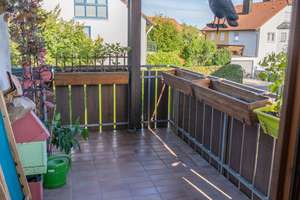 Doppelhaushälfte mit Garten in Ingolstadt-Süd – Die vollständige Adresse der Immobilie erhältst du vom Anbieter., 85051 Münchener Straße, Ingolstadt – Vorschaubild 11