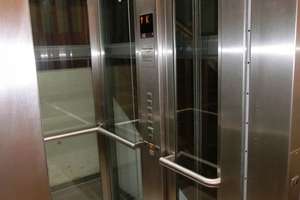 4-Zimmer - Charmante helle Altbau Wohnung, 80m vom Rotkreuzplatz – Wendl-Dietrich-Str. 6, 80634 Neuhausen, München – Vorschaubild 3