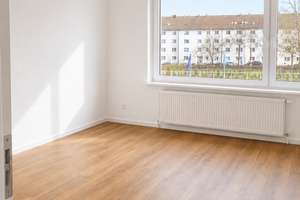 Großzügige und lichtdurchflutete 4-Zimmer Wohnung – Adelkampstraße 22, 45147 Frohnhausen, Essen – Vorschaubild 9