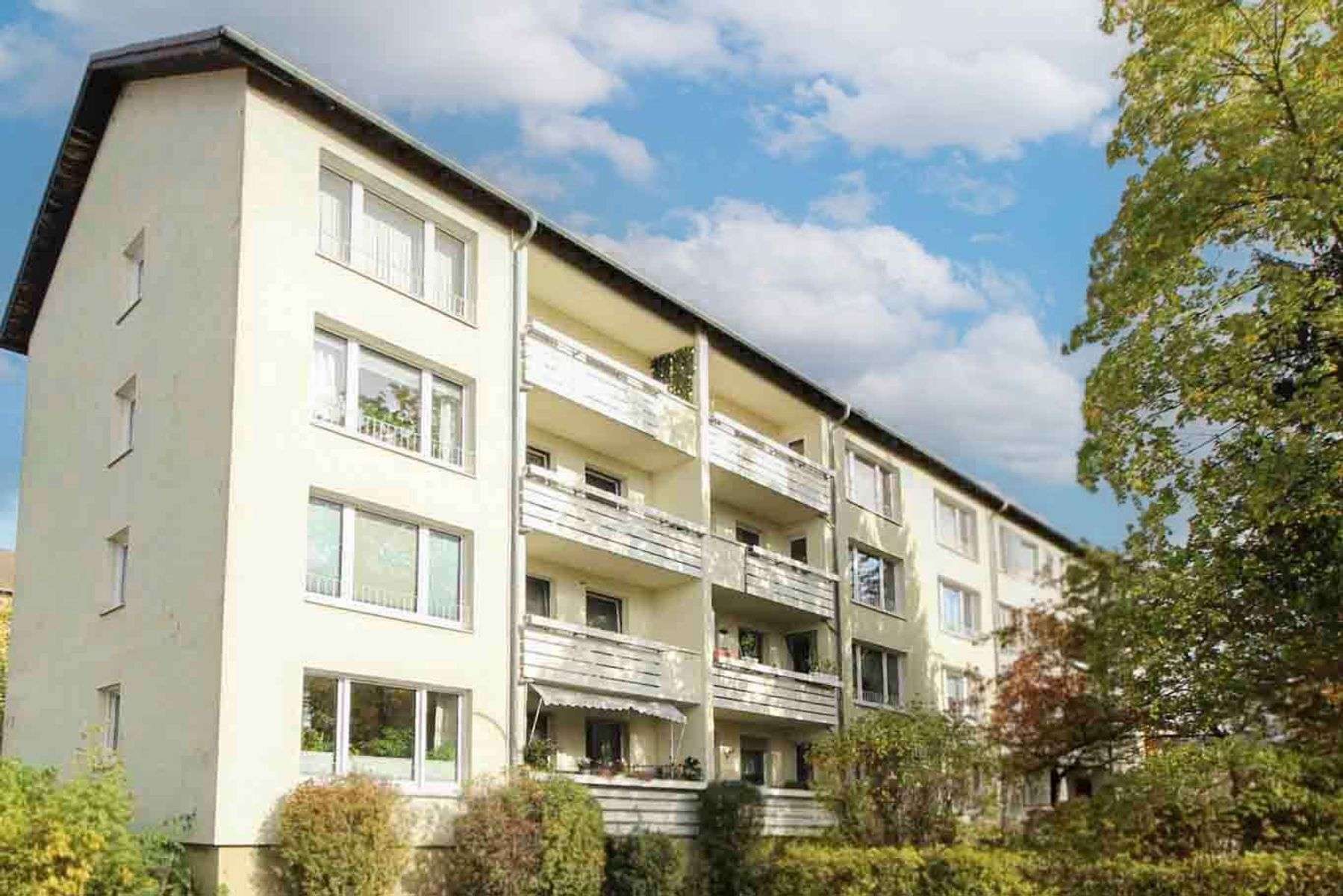Vermietete ETW in Paderborn-Schloß Neuhaus mit Garage, Paderborn Kreis – Bild 2
