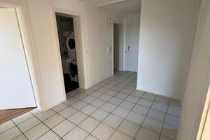 Helle 3-Zimmer-Wohnung im 4. OG mit Balkon in Perlach – Friedrich-Engels-Bogen 25, 81735 Neuperlach, München – Vorschaubild 10