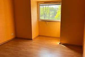 An der Pferderennbahn! Dachgeschoßwohnung mit Dachboden in einem 3-Parteienhaus ! Provisionsfrei – Niehler Straße 432, 50735 Niehl, Köln – Vorschaubild 8
