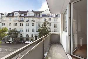 Helle, bezugsfreie 2-Zimmer-Wohnung mit Balkon & Loggia in Düsseldorf-Pempelfort – 40477 Pempelfort, Düsseldorf – Vorschaubild 3