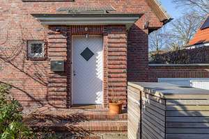 Modernisierte, kleine Rotklinker-Villa: Ihr neues Zuhause in bester Lage! – Die vollständige Adresse der Immobilie erhältst du vom Anbieter., 22607 Groß Flottbek, Hamburg – Vorschaubild 3