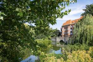 Am Kreuzpfuhlteich in Weißensee: 4 Zi-DG-Maisonette mit Aufzug EBK u 2 Balkonen (WE09) – Woelckpromenade 7, 13086 Weißensee, Berlin – Vorschaubild 9
