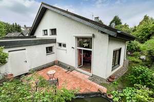 Architektur mit Charakter – lichtdurchflutete Doppelhaushälfte mit Loftflair in Haan – Am Kauerbusch 3, 42781 Haan – Vorschaubild 11