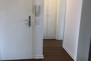 700 €, 65 m², 2 Zimmer