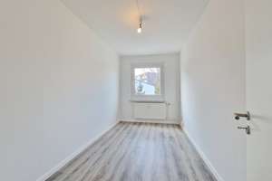 1.000 € Gutschein* - Platz für die ganze Familie - 4-Zimmer-Wohnung mit Ausblick! – Albert-Köhler-Straße 19, 9122 Morgenleite, Chemnitz – Vorschaubild 9
