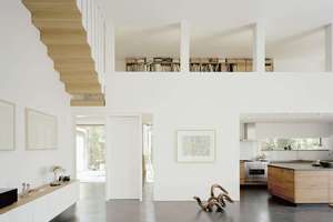 Zeitlose, moderne Architektur - dieses Juwel vereint leisen Luxus und edle Eleganz in bester Lage