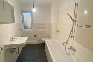 Familienglück - kernsanierte 3-Zimmer mit Einbauküche! – Volmstr. 24, 81241 Pasing, München – Vorschaubild 4