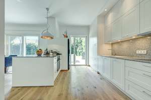 Modernisiertes Einfamilienhaus mit großem Garten in urbaner Bestlage – Die vollständige Adresse der Immobilie erhältst du vom Anbieter., 40474 Stockum, Düsseldorf – Vorschaubild 6