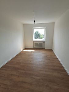 Helle 3-Zimmer-Wohnung mit Balkon in Wesseling