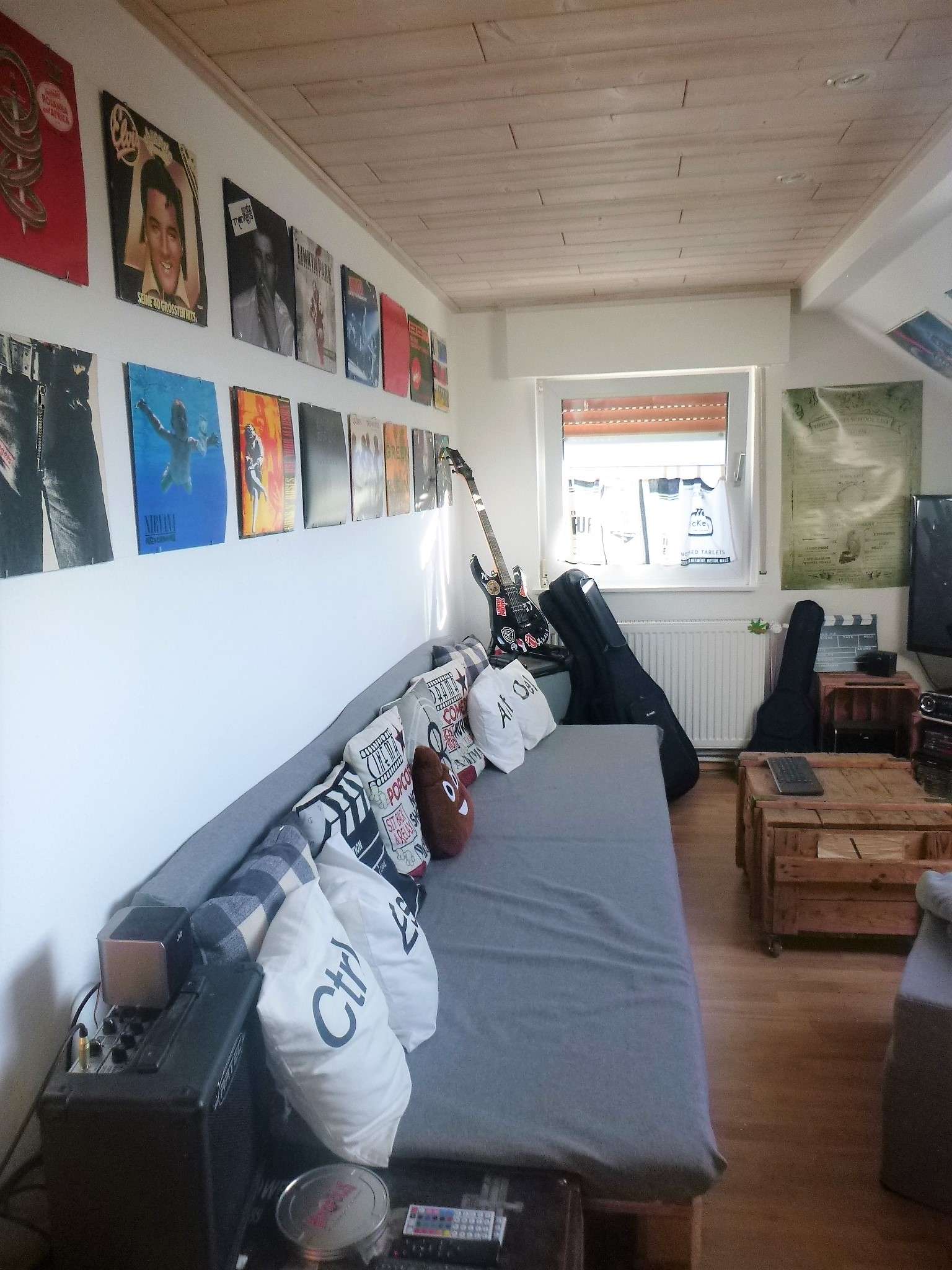 Immobilie in Gelnhausen - Modernisiertes 3-Familienhaus in ruhiger und beliebter Wohnlage mit Schwimmbad im Garten! - Bild 3