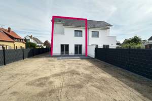 Moderne Doppelhaushälfte mit Garten, Terrasse und zwei Balkonen – Wendhäuser Weg 12, 38108 Volkmarode, Braunschweig – Vorschaubild 3