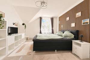 Wohnhaus + Gästehaus mit großen Grundstück in Feldrandlage! Nur 20 Minuten zum Ostseestrand! – Segeberger Straße 0, 23623 Ahrensbök – Vorschaubild 6