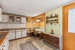Idyllisches Zuhause mit Scheune und Garten- wartet auf Sie! – Die vollständige Adresse der Immobilie erhältst du vom Anbieter., 63679 Schotten – Vorschaubild 11