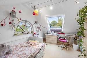 Traumhafte Doppelhaushälfte mit Einliegerwohnung, Sauna und Kamin! – Die vollständige Adresse der Immobilie erhältst du vom Anbieter., 42651 Solingen-Mitte, Solingen – Vorschaubild 24