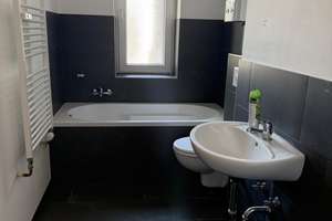 Große 2 Zimmer Wohnung mit kleinem Balkon in direkter Nähe zum Innenhafen – Die vollständige Adresse der Immobilie erhältst du vom Anbieter., 47051 Altstadt, Duisburg – Vorschaubild 8