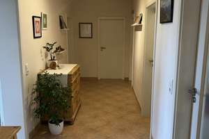Von Privat: 4 Zimmer Wohnung in Harlaching - tolle Lage, toller Schnitt, tolles Leben – Die vollständige Adresse der Immobilie erhältst du vom Anbieter., 81547 Giesing, München – Vorschaubild 16