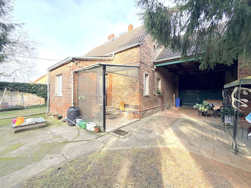 Immobilie in Niedergörsdorf - Historisches Wohnhaus mit großem Grundstück, Scheune, in idyllischer Lage von Oehna - Bild 3