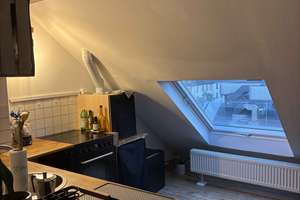 Möblierte Dachgeschosswohnung in Friedrichstadt – Herzogstraße 24, 40217 Friedrichstadt, Düsseldorf – Vorschaubild 10