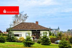 Einfamilienhaus mit großem Grundstück und Baupotenzial – vermietet – vielseitig nutzbar in Hadamar   – Die vollständige Adresse der Immobilie erhältst du vom Anbieter., 65589 Hadamar – Vorschaubild 1