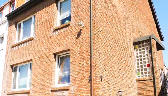 Bild von Woltmershausen top saniertes Dreifamilienhaus Kapitalanlage vermieten und selbst günstig wohnen