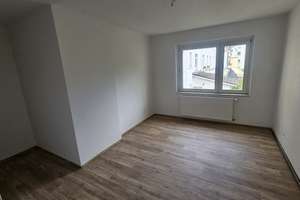 kompl.sanierte 2-Zi-Whg.mit Balkon+Loggia – Thomasstr. 23, 47805 Dießem/Lehmheide, Krefeld – Vorschaubild 4