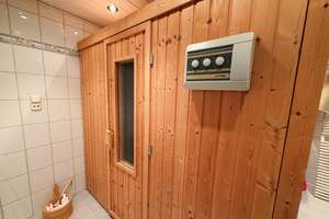 Großzügiges Einfamilienhaus mit Kamin, Einbauküche, Sauna in gefragter Lage – Die vollständige Adresse der Immobilie erhältst du vom Anbieter., 40668 Meerbusch – Vorschaubild 23