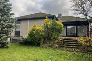 Nutzen Sie diese Chance: freistehender, gepflegter Bungalow mit uneinsehbarem Garten in bester Lage! – Mozartstr. 13, 76726 Germersheim (Kreis) – Vorschaubild 1