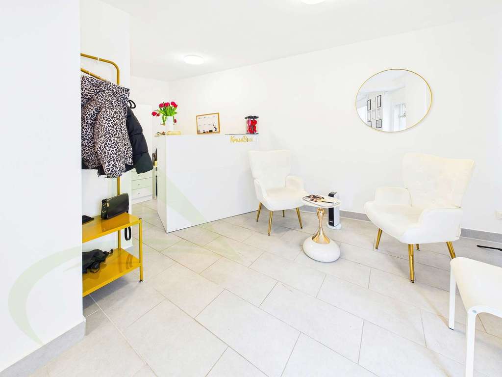 Immobilie in Hadamar - 🏢 Attraktives Wohn- und Geschäftshaus mit Entwicklungspotenzial für Kapitalanleger - Bild 3