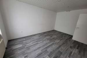 Renovierte 3 Zi -Wohnung in der Elberfelder Südstadt – Neviandtstraße xx, 42117 Elberfeld West, Wuppertal – Vorschaubild 4