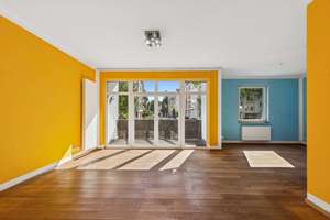 Berger Straße ums Eck: 3 Zimmer mit Südbalkon, Kaminanschluss und 3 m Decken
