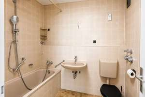 Jung & Kern Immobilien - 3-Zimmer-Wohnung mit Südwest-Balkon, Aufzug und Tiefgaragenstellplatz  – Die vollständige Adresse der Immobilie erhältst du vom Anbieter., 55128 Bretzenheim, Mainz – Vorschaubild 14