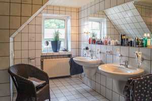 Große Weideflächen mit Scheune, Stallungen und 2 Familienhaus – Diepholz (Kreis) – Vorschaubild 17