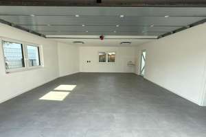 Modernes 4-Zimmer-Haus mit Doppeltgarage in Wassertrüdingen – Blumenstraße 2a, 91717 Wassertrüdingen – Vorschaubild 2