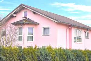 Top modernisiertes Einfamilienhaus mit Einliegerwohnung und Garten bei Rennerod – Die vollständige Adresse der Immobilie erhältst du vom Anbieter., 56477 Nister-Möhrendorf – Vorschaubild 1