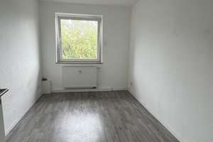 wunderschöne 3-Zimmer - Wohnung mit Balkon ! – Munscheidstraße 5, 45307 Leithe, Essen – Vorschaubild 2