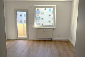 Attraktives, frisch renoviertes  1-Zimmer-Apartment in Maxvorstadt – Die vollständige Adresse der Immobilie erhältst du vom Anbieter., 80798 Josephsplatz, München – Vorschaubild 2