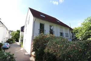 Schönes und gepflegtes Reihenendhaus  in Mainz Laubenheim – Mainz – Vorschaubild 1