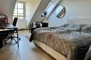 Elegante, helle 4-Zimmer-Wohnung im Dachgeschoss einer denkmalgeschützten Villa – Die vollständige Adresse der Immobilie erhältst du vom Anbieter., 28203 Ostertor, Bremen – Vorschaubild 13