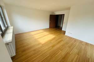 Attraktive 2-Zimmer-Penthouse-Wohnung mit Weitblick – Nähe BOSCH Reutlingen – Borsigstraße 18, 72760 Betzingen, Reutlingen – Vorschaubild 3