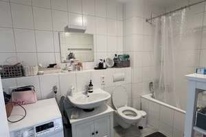     Helle 2-Zimmer-Wohnung in Hirschgarten – frei ab 01.09 – Eisnergutbogen 54, 80639 Nymphenburg, München – Vorschaubild 9